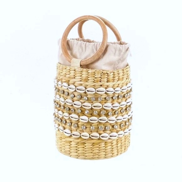 Poolside Raffia conch and crystal bucket bag - Picture 3 of 5